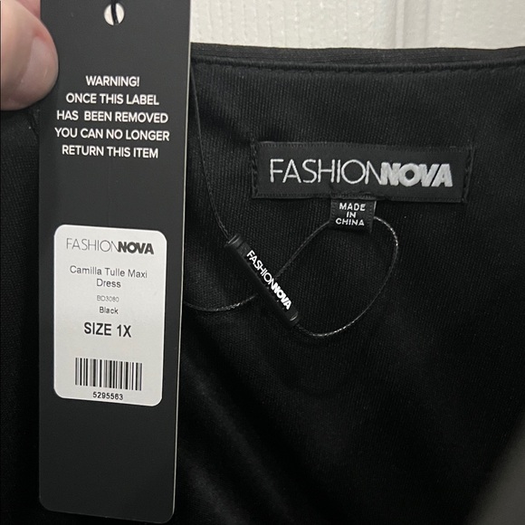 NWT Black Feather Strap Tulle Dress - Picture 4 of 11